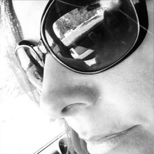 Meet your Posher, Candi